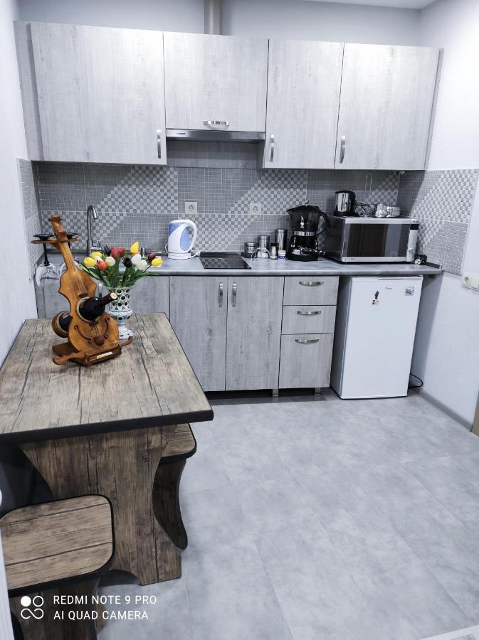 דירות טביליסי Family Apartament מראה חיצוני תמונה