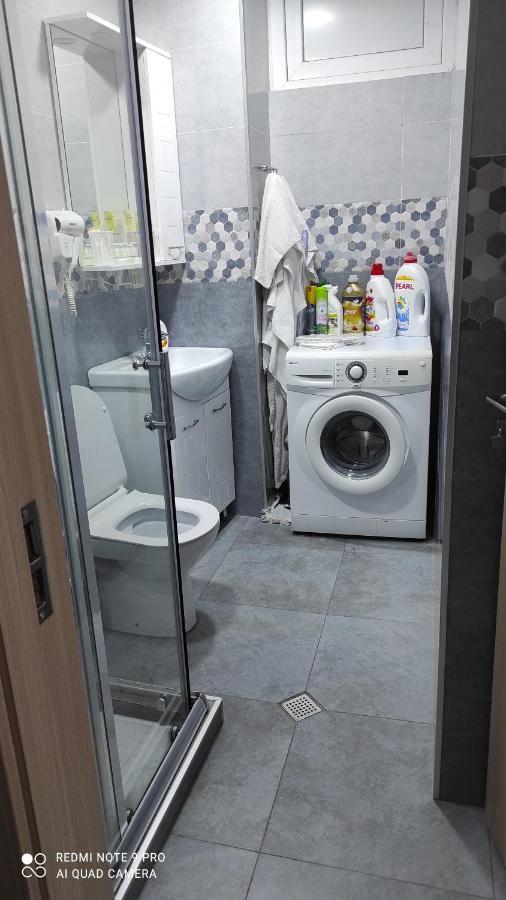 דירות טביליסי Family Apartament מראה חיצוני תמונה