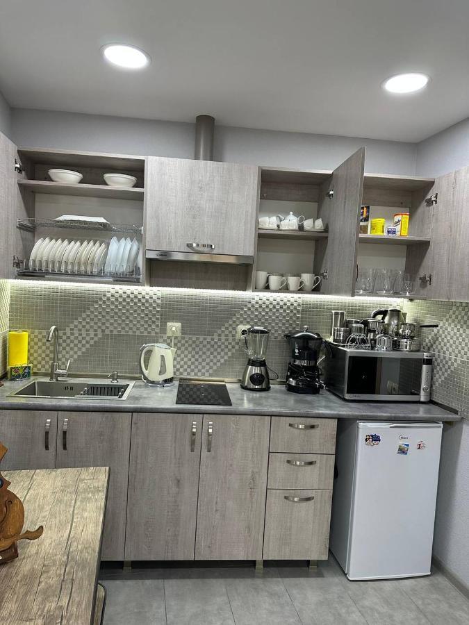 דירות טביליסי Family Apartament מראה חיצוני תמונה