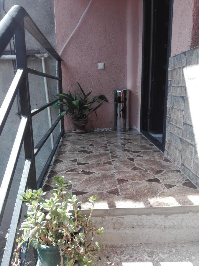 דירות טביליסי Family Apartament מראה חיצוני תמונה